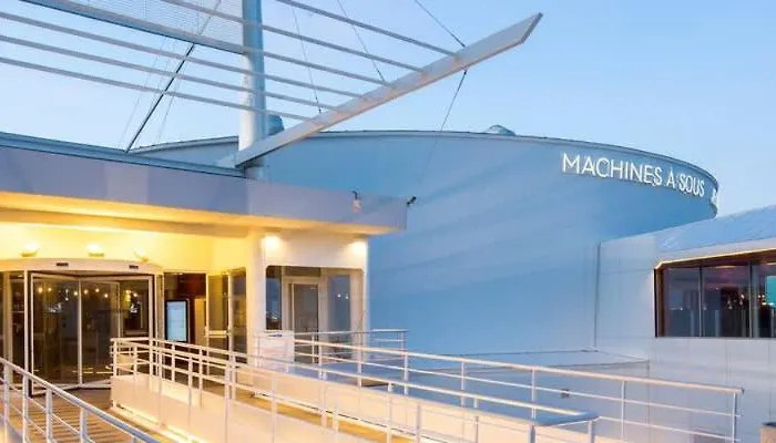 Bellevue - Anglo-norman Seafront House